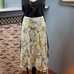 DVF Floral silk skirt , new with Tag